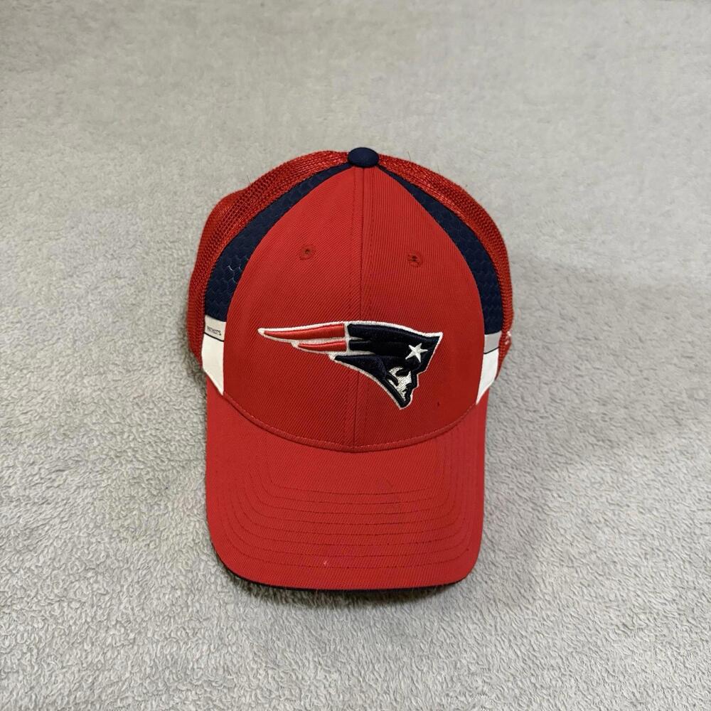 New England Patriots Reebok On-Field NFL Cap S/M Men’s